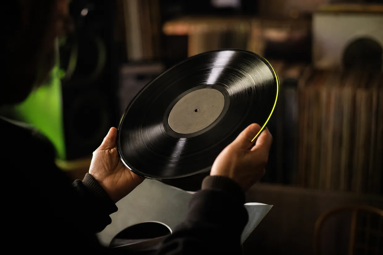 TOP 5 des méthodes pour reconnaître un vinyle rare qui vaut de l'argent
