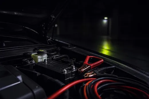 TOP 5 des méthodes pour redémarrer une voiture dont la batterie est à plat